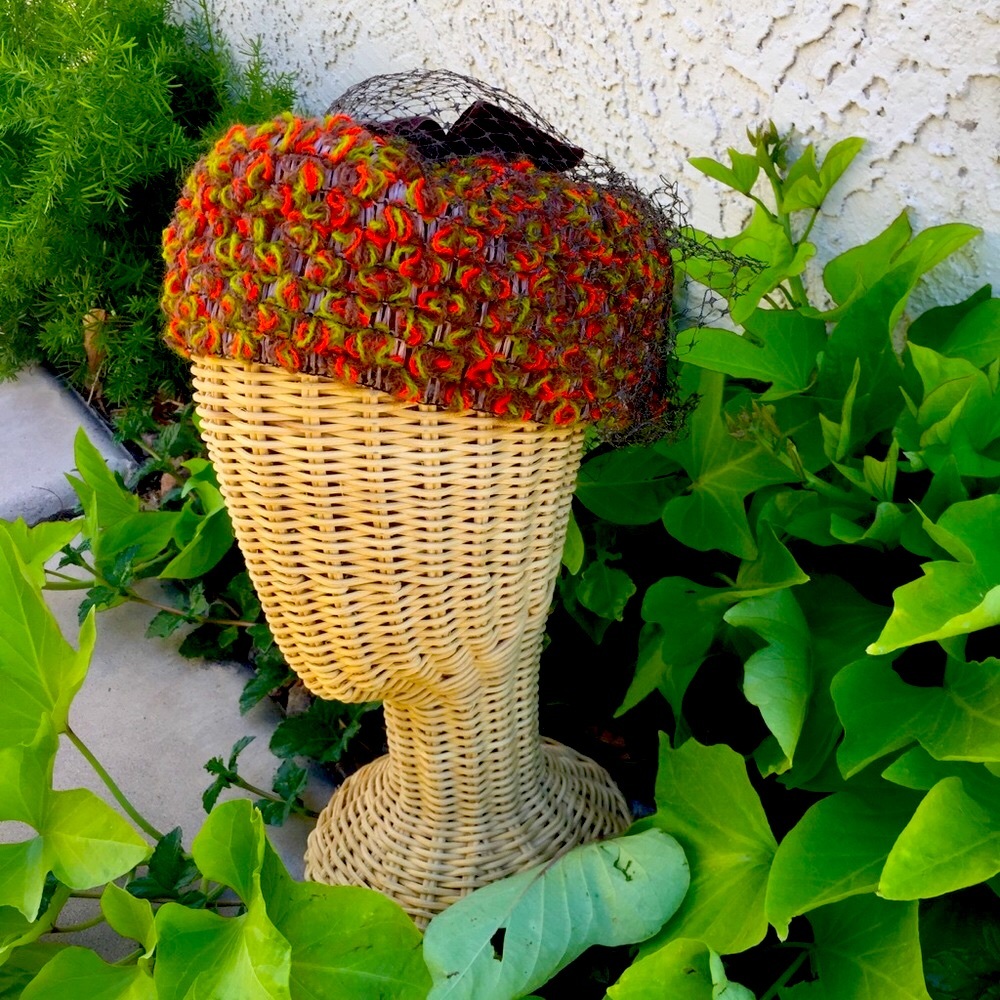 VINTAGE veiled AUTUMNAL hat! 🍂